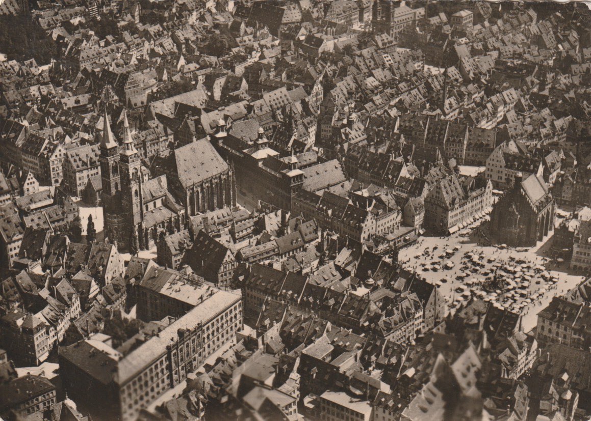 Ak Flugaufnahme Altstadt vor 1945