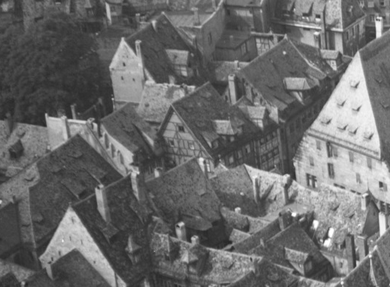Egidienplatz-Flugaufnahme-fm930485-Ausschnitt-Tetzelgasse.jpg
