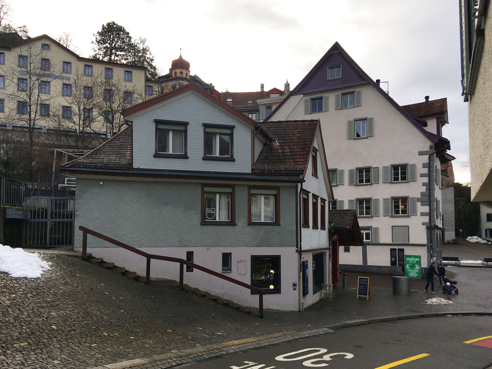 muelenstrasse st.georgen strasse 09.01.2025 3595x